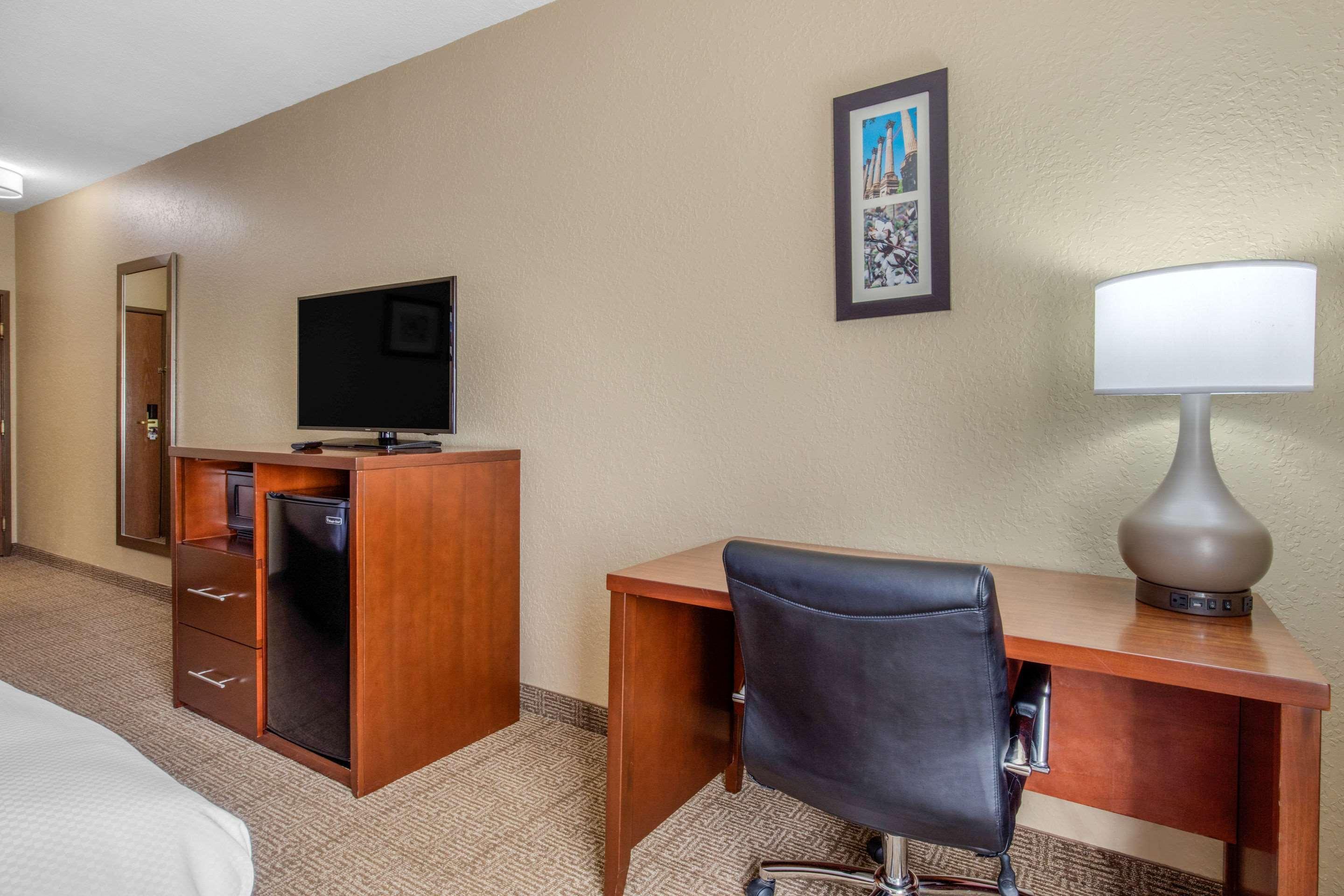 Comfort Inn & Suites McComb Eksteriør billede