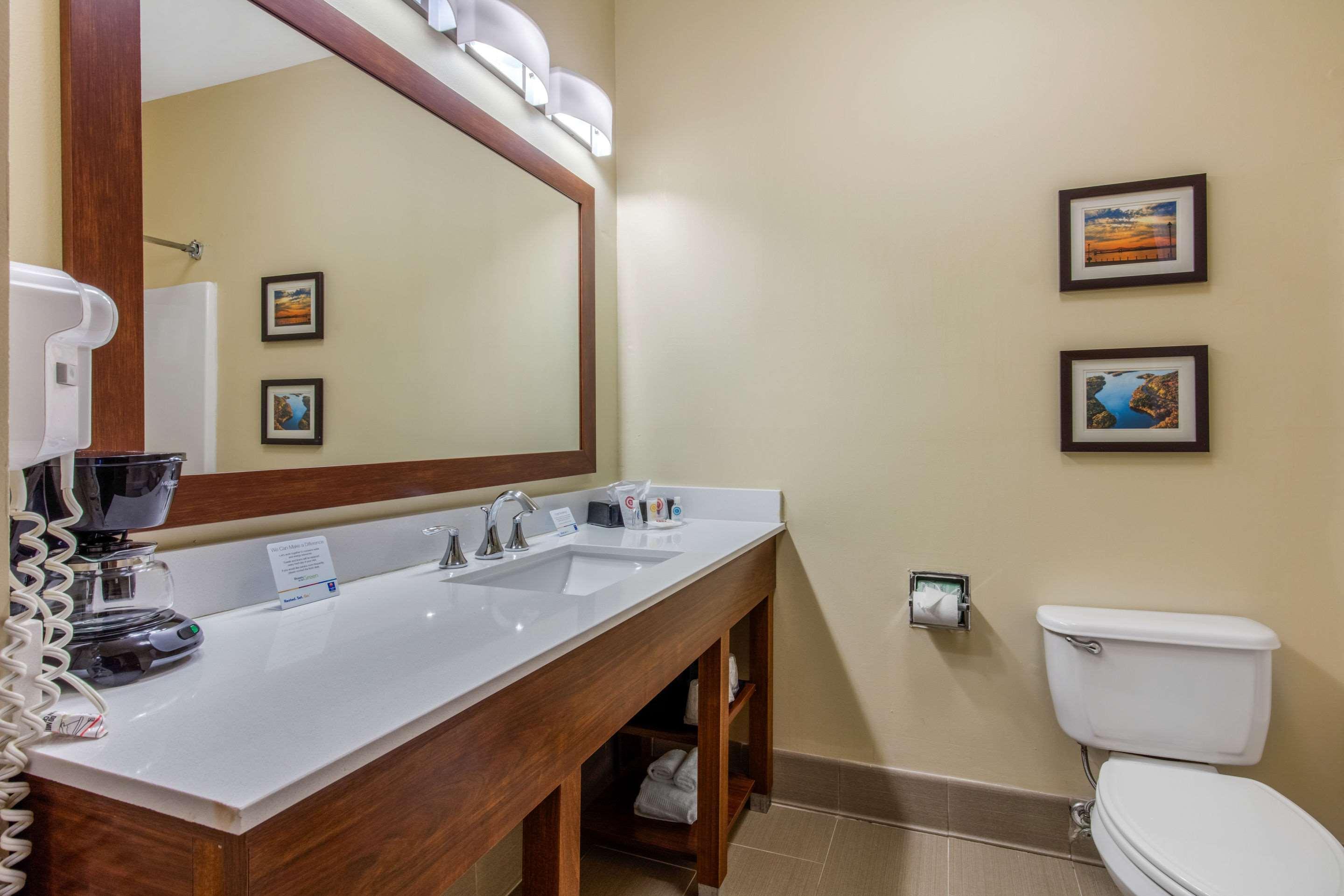 Comfort Inn & Suites McComb Eksteriør billede