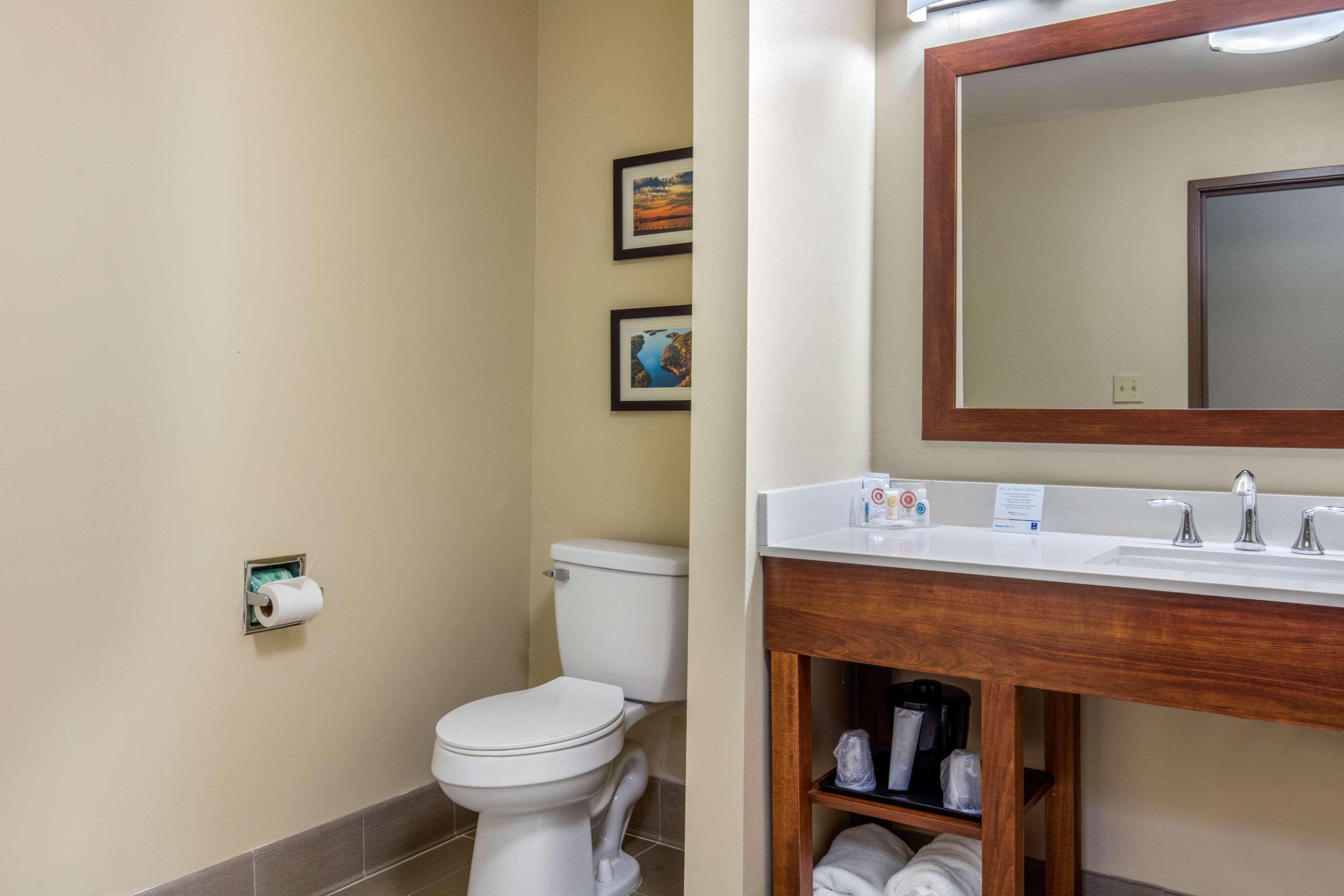 Comfort Inn & Suites McComb Eksteriør billede